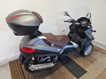 Piaggio MP3 500 LT 2/13 řidič. skup. B - 4