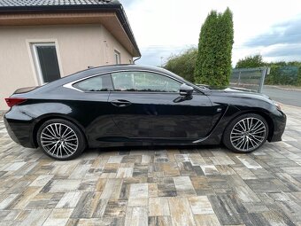 Lexus RC-F 5,0 V8 351kW posezónní sleva - 4