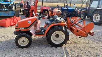 malotraktor Kubota B52 4x4 - 4