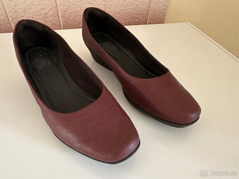 Střevíce zn. Piccadilly - 4