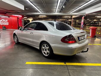 Mercedes-Benz CLK W209 270 CDI - 4