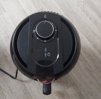 Horkovzdušná fritéza Tefal Easy Fry Compact EY101815 Černá - 4