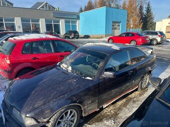 BMW e36 318is coupe - 4