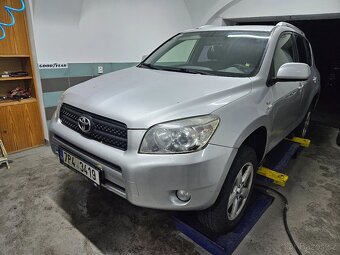 Prodám vzduchový zvedák do 3.5 T - 4