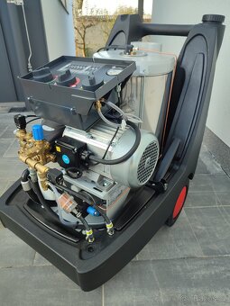 Vysokotlaký čistič Susette - 200/15 interpump čerpadlo - 4