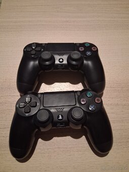 PlayStation 4 Slim 1 TB + 4 hry - 4