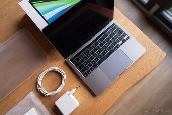 MacBook Pro 13" M1 2020 8 GB SSD 512 GB TOP STAV - 4