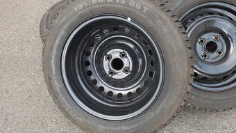 Téměř NOVÁ zimní kola 15" 4x100 Toyota Corolla E12 - 4