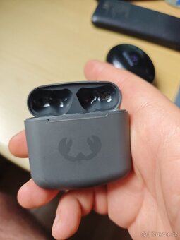 Nabíjecí pouzdra pro sluchátka. - 4