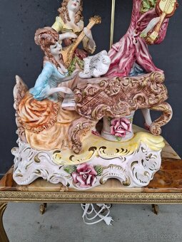 Starožitná porcelánová lampa Capodimonte - 4