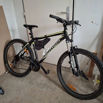 Author Solution 27,5 - 4