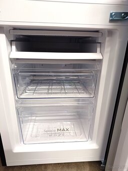 Nová lednička Siguro 143 cm, LowFrost  ZÁRUKA - 4