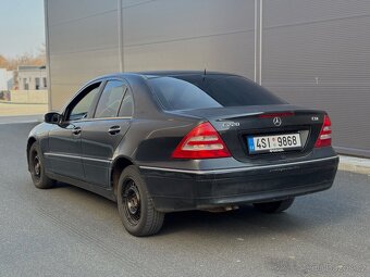 Mercedes C w203 - 220cdi - 4