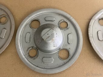 Škoda Favorit-originální sada poklic - 4