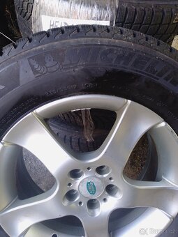 235/60 R17 - 4