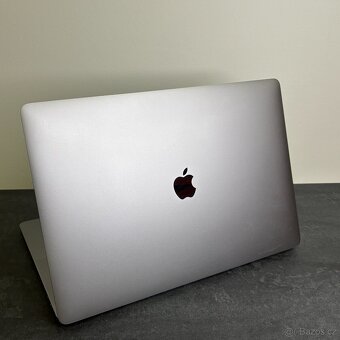 MacBook Pro 16'' 2019 / i7 / 16GB RAM / 512GB SSD - DPH - 4
