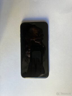iPhone 11 originál super stav - 4