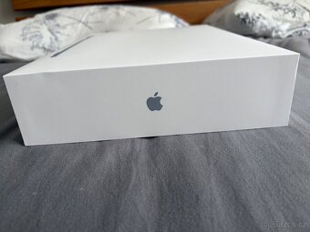 Krabice od MacBook Air - 4