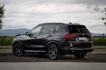 BMW X5 xDrive30d mHEV A/T, 210kW, A8 - 4
