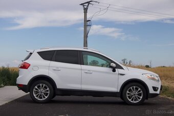 Ford Kuga 2.0 TDCi Titanium AWD / 103kW / M6 / 2013 - 4
