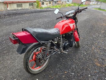 Kawasaki KZ 750 - 4