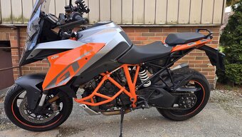 Ktm super duke 1290 gt - 4