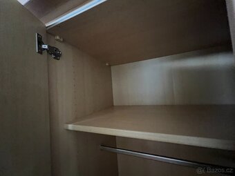 ŠATNÍ SKŘÍŇ 300 cm - 4