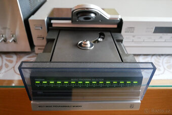 PHILIPS CD-303 compact disc player - 4