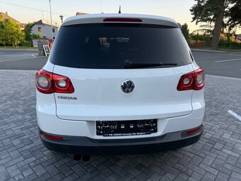 VW Tiguan 2.0TSI 4Motion 125kw DSG 4x4 krásný stav - 4