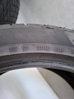 275/40 R22 + 315/35 R22 zimní sada - 4