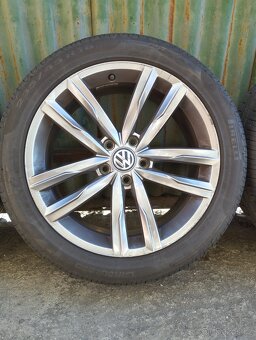 Alu disky VW Dartford 5x112 8Jx18 + 235/45 R18 94W - 4