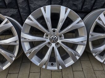 5x112 R17 VW Montana Tiguan - 4