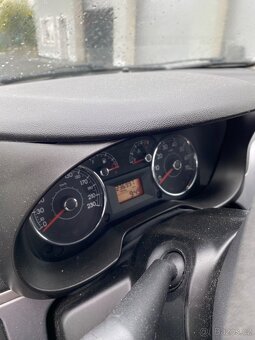 Fiat Punto - 4