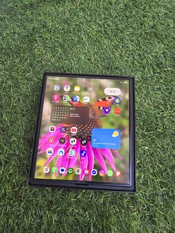 Samsung galaxy z fold 6 - 4