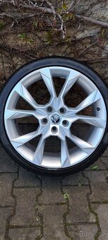 Prodám zimní kola + letní pneu - 225/35 R19 - 4