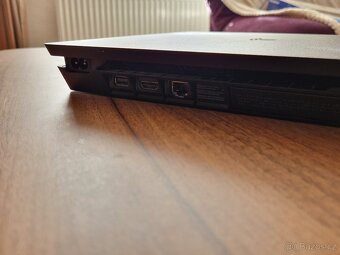 PlayStation 4 + volant Thrustmaster T150 - 4