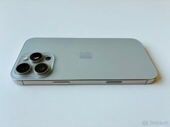 iPhone 16 Pro Max Přírodní Titan 256GB - 4