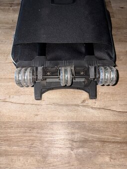 Prodám kabinový kufr (dětský) - 4