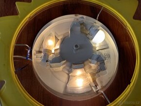 Nastene svetlo slunce - 4