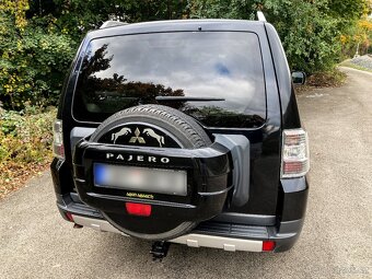 Mitsubishi Pajero 3,2 DID - NIŽŠÍ CENA - 4