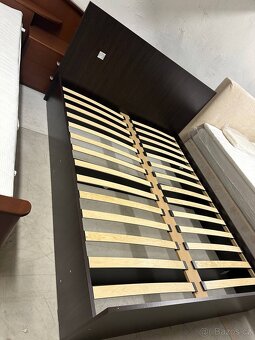 Nová manželská postel 160×200 - 4