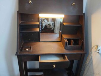 kosmetický starožitný stolek - 4