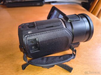 Panasonic HC-V800 - 4