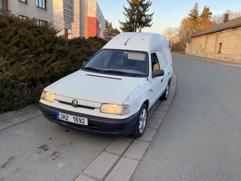 Felicie Van Plus pick-up - 4