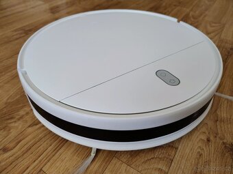 Robotický vysavač Xiaomi Mi Robot Vacuum Mop Essential - 4
