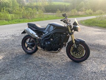 Triumph speed triple 1050 - 4