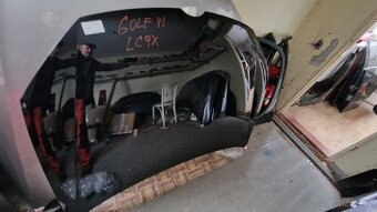 VW golf VI. karoserie + dveře +díly z jiného vozu černá met - 4