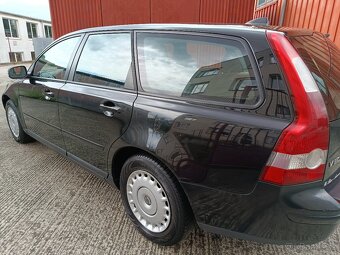 Volvo V50 1.6 80 Kw Platna Stk Do 06/2027 Slušní Stav - 4