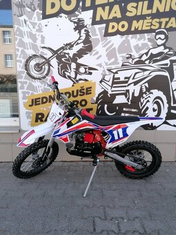 Pitbike Shark 125ccm 17x14 červená - 4