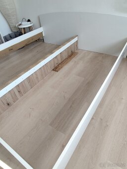 Rám postele 180x200 + matrace - 4